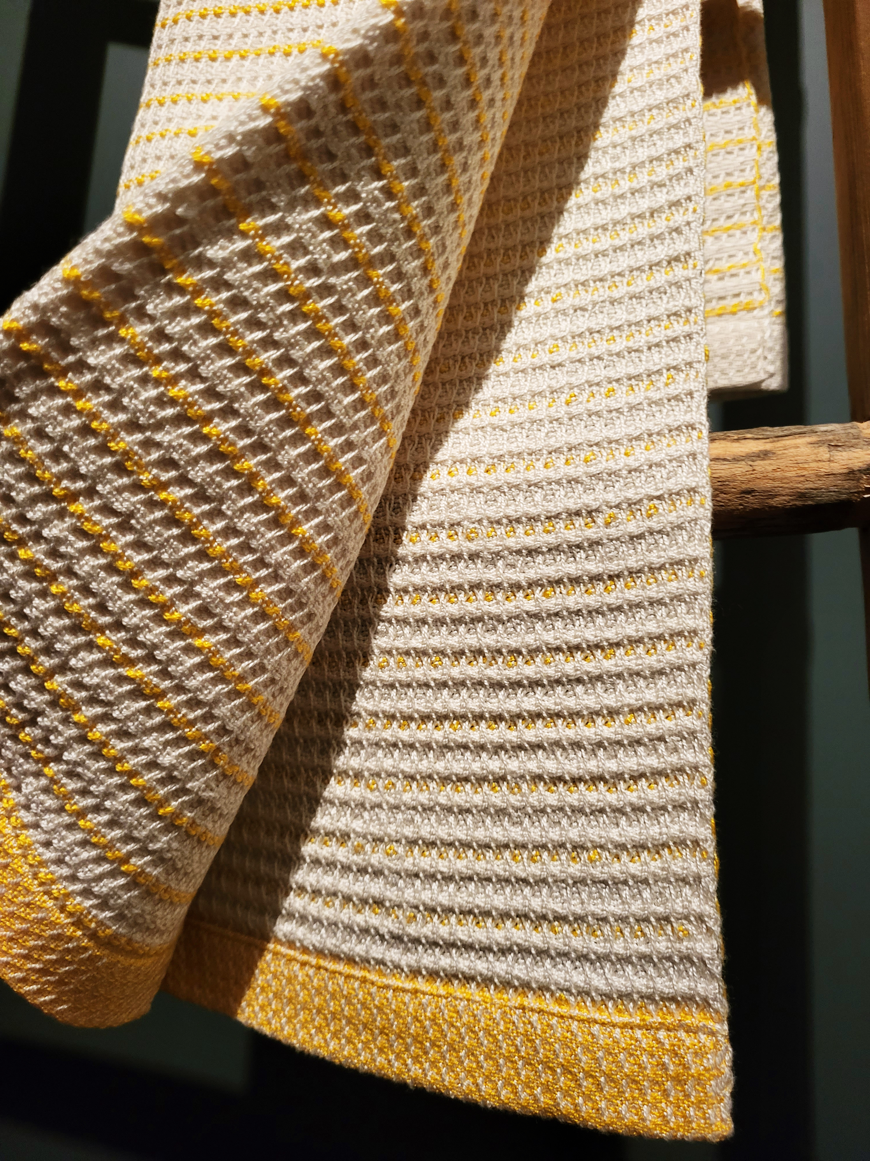 Asciugamano giallo strisce det